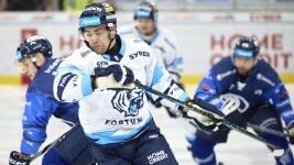 hokej plzen1 8X8A8192-2